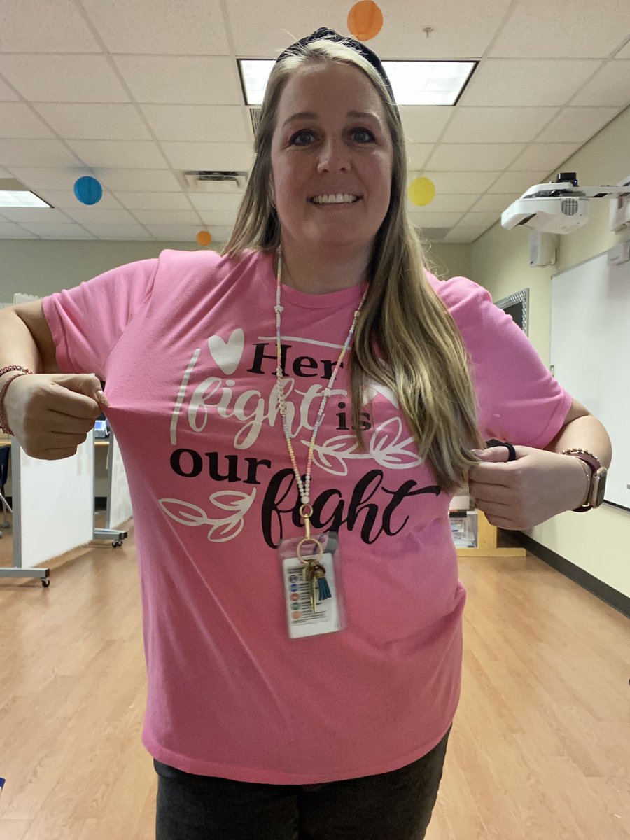 Sending all the happy thoughts & positive vibes to @itsSNOlit today! #withKell #RISDLitandInt #RISDBelieves #RISD_Soar ✈️  #BLCINT #PeaceLoveStallions ☮️ ❤️ 🐴