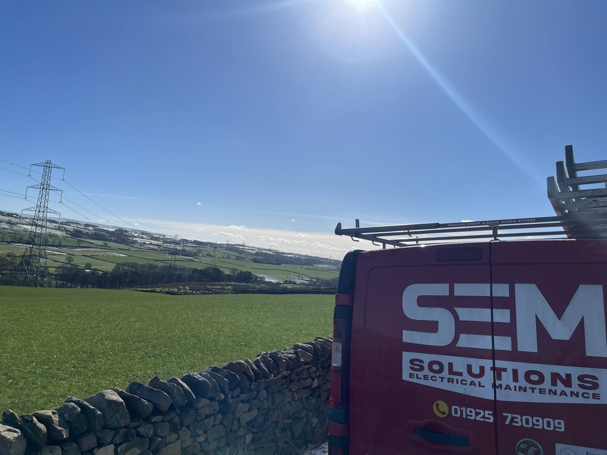 SolutionsEM's tweet image. Driving back from the north lovely views #lancashire #electrical #Maintenance #propertymanagement