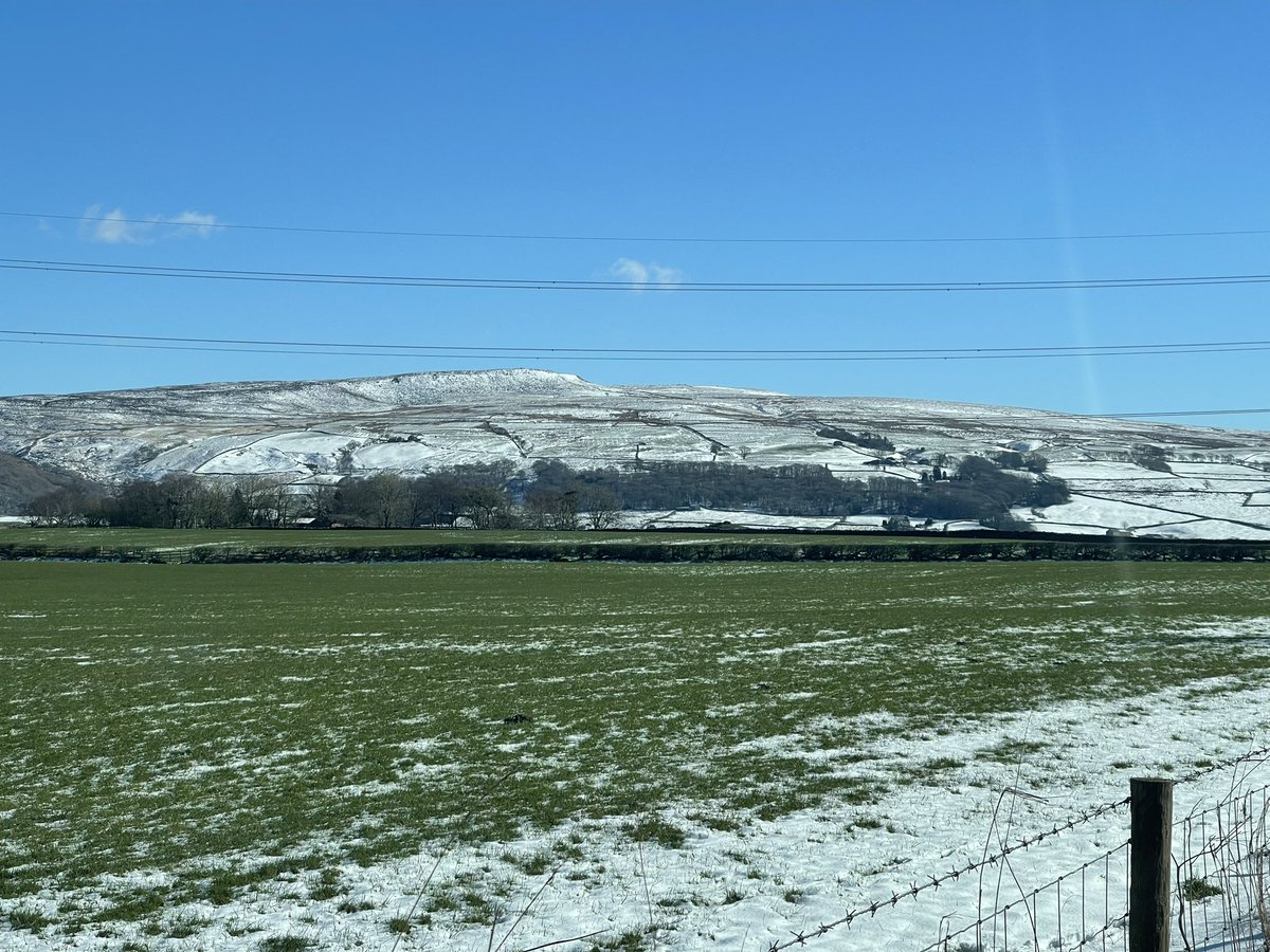 SolutionsEM's tweet image. Driving back from the north lovely views #lancashire #electrical #Maintenance #propertymanagement