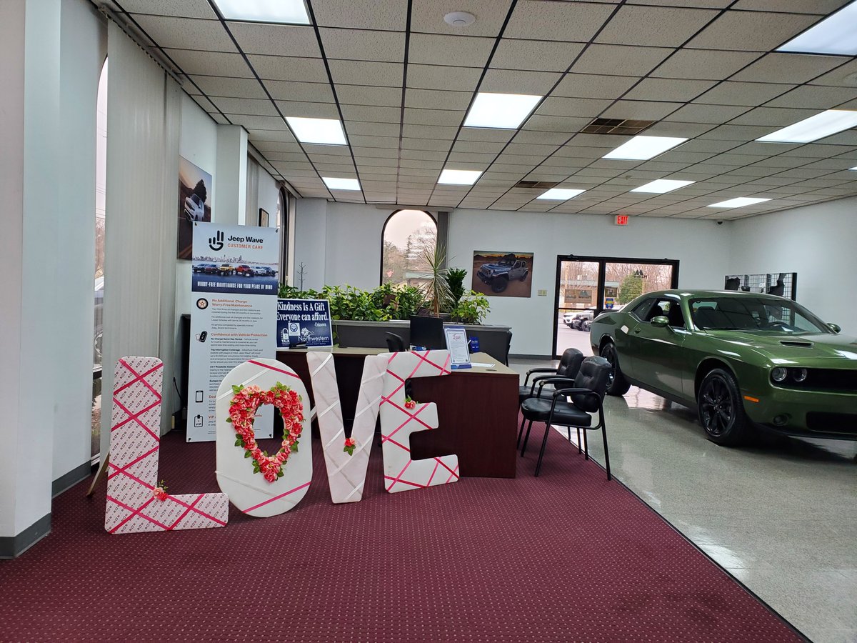 WarrenCoalition's tweet image. Our LOVE sign has been relaxing at @marlow_motors this week! They are collecting notes for the special folks at Angels Korner Daycare. We all know how important daycare workers are and how hard their jobs are. Stop by and write a note of encouragement! #WeCUWC
