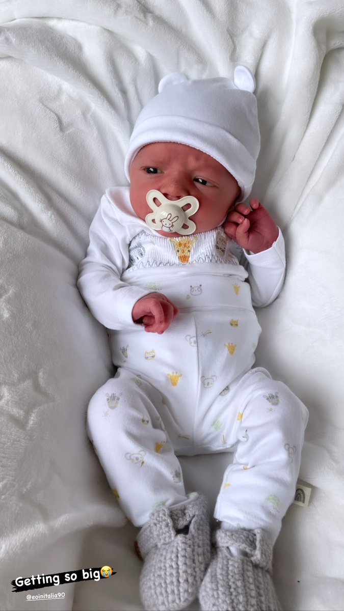 niamhfitzdance's tweet photo. 1 week of Finn👶🏻💙 best job in the world being your Mammy and Daddy🥰 @EoinItalia90 https://t.co/BwYvlcNXMQ
