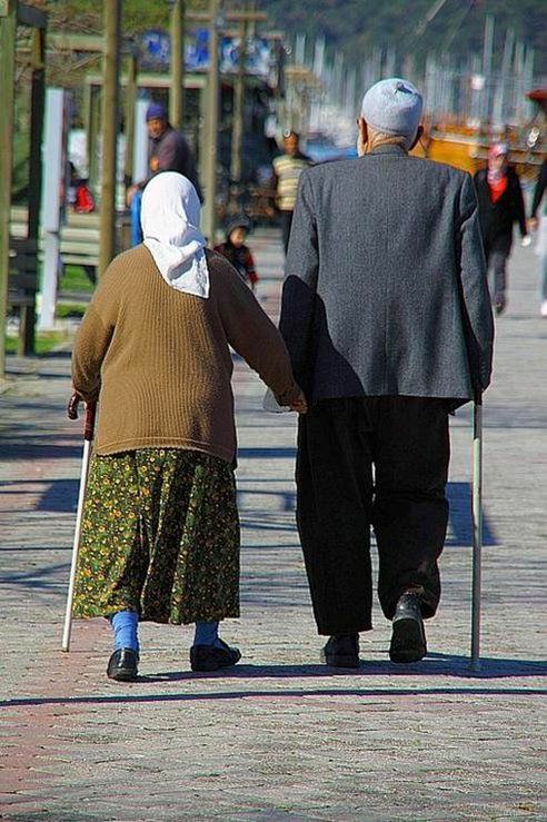 Sevgisiyle zulmedene değil, şifa olana denk gelsin yüreğiniz..