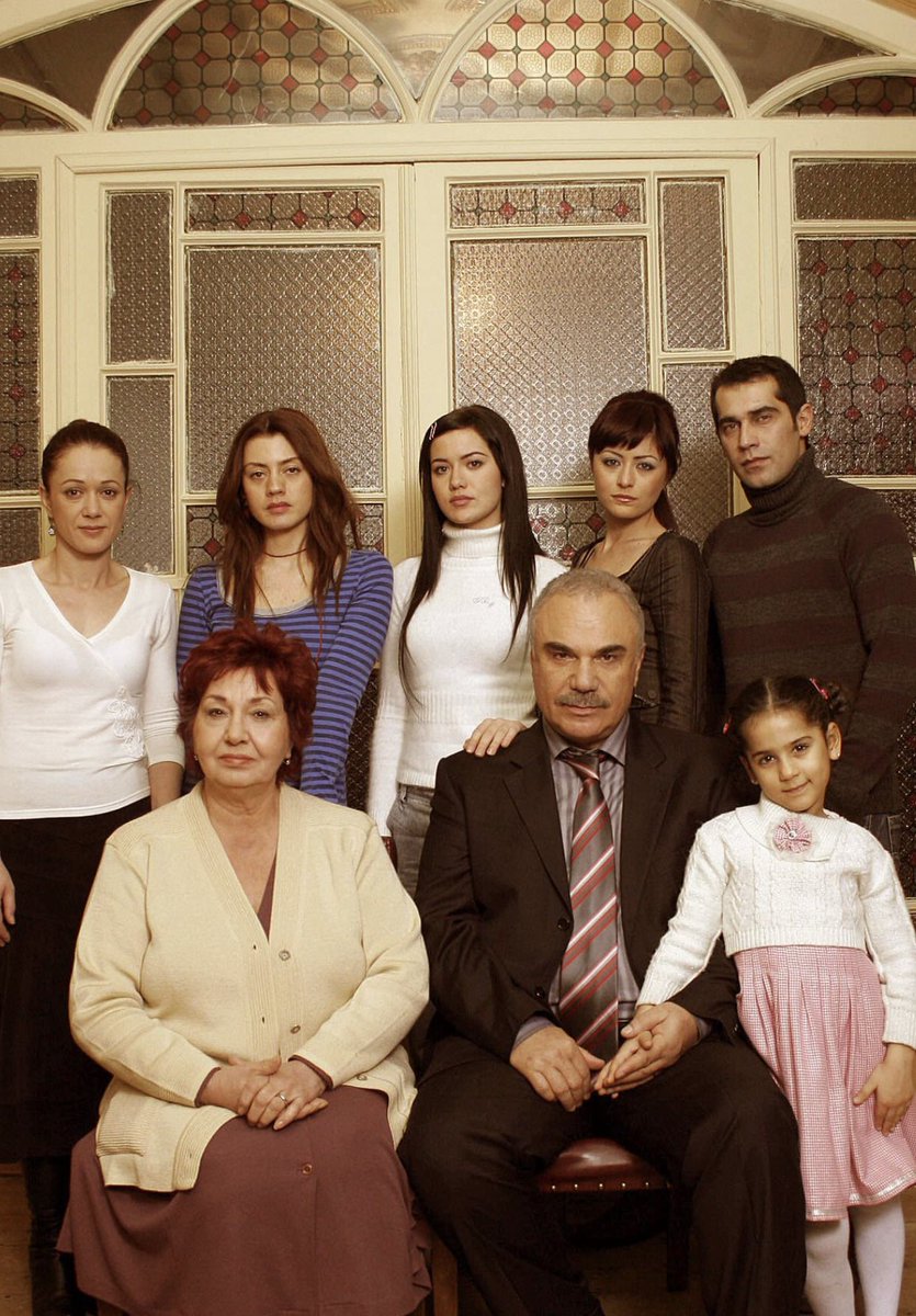 koliko sam puta odgledao ovu seriju osećam se kao da su iz moje kuće