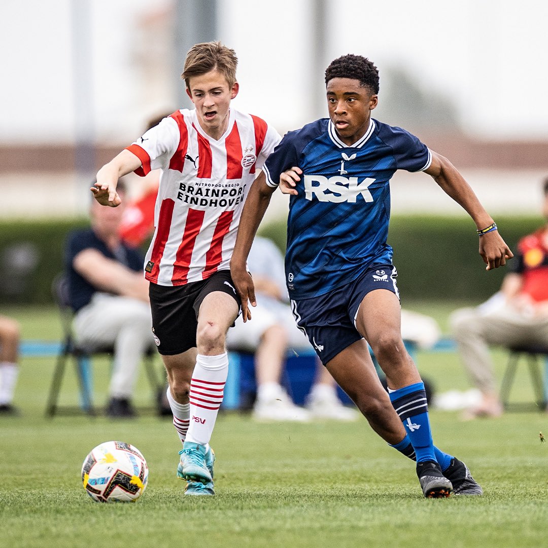 AlJaziraFC_EN's tweet photo. Charlton and Valencia qualify to the #JaziraU15InternationalCup Final 🙌

See you this Sunday, at Mohamed Bin Zayed Stadium 🏟️ 

🤝 @AbuDhabiSC https://t.co/19NK84EB82