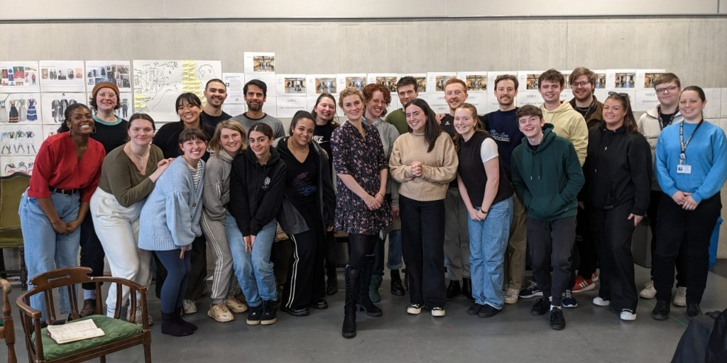 With our BA Actors' production of Blue Stockings just around the corner, we were delighted to welcome the playwright Jessica Swale (@jswale) to Mountview yesterday 🎭