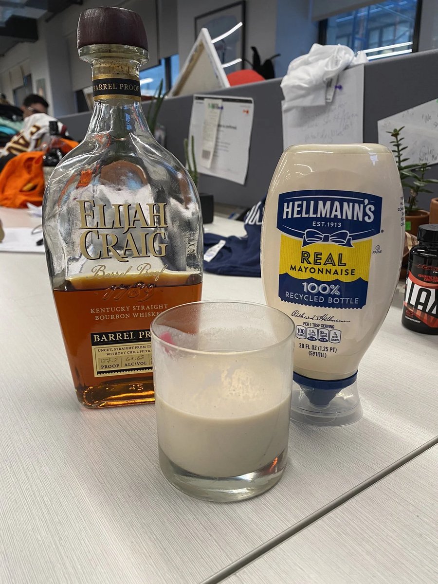 KeefSZN's tweet photo. Always love having plans for a Friday night https://t.co/jOzr0Ai1OS