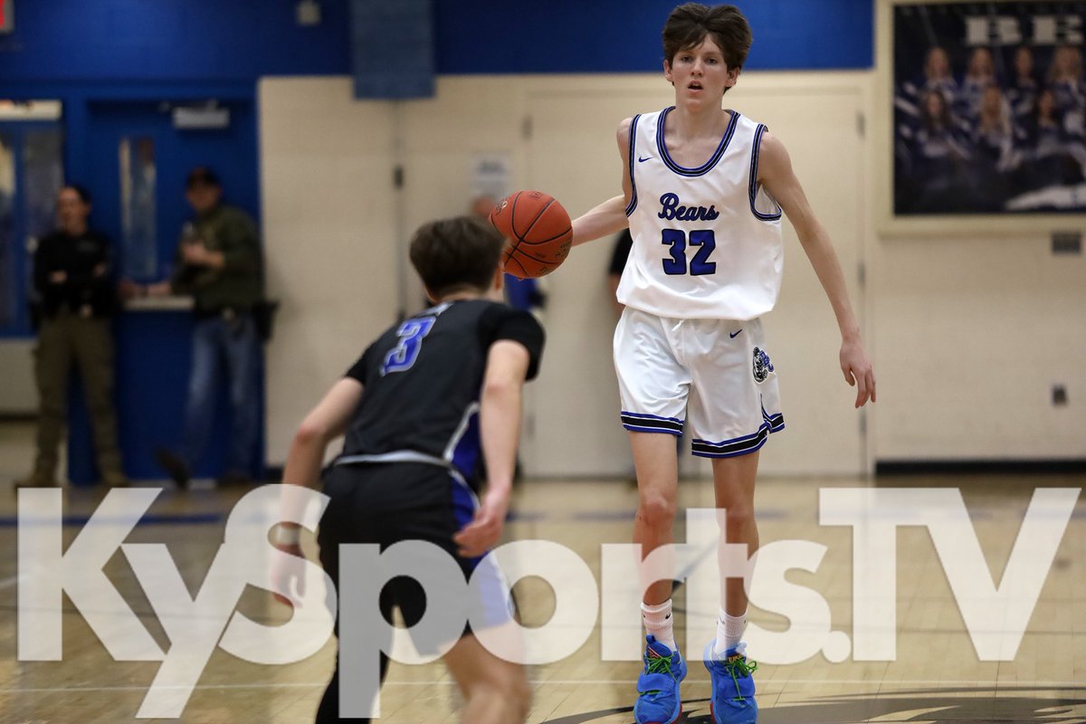 #WeWork4It Spotlight 

Butler County 6’4 G <a href="/TreverDeweese/">Trever Deweese</a> showed his versatility on both end all season

6.7 PPG 
5.1 Rebs
1.1 Assists 
1.0 Steals 

47% FG
50% 3PT

2nd on team in Rebs
2nd on team in FG%
3rd on team in made 3s

Helped lead Butler to 22-11 record