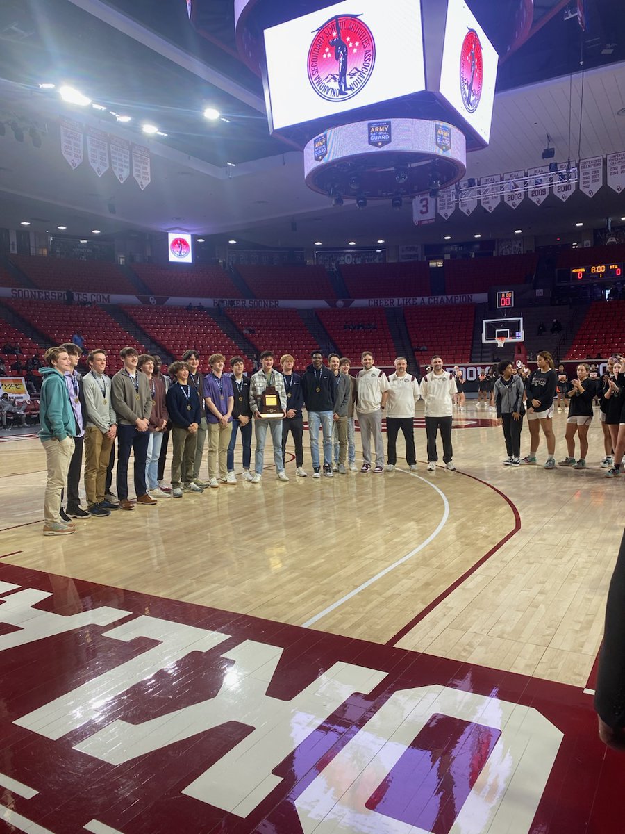 Congrats to our 2023 men for their performance as true student-athletes! 6A Academic State Champs and a team gpa of 3.79 means these guys are positioned to do great things in our world! #BulldogWay <a href="/goemhsathletics/">EMHS Sports</a>