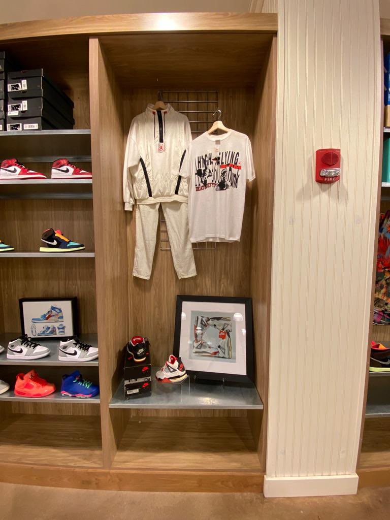 DeeWellsOSD's tweet photo. Head to @Laced & see the @sneakermuseum23 ๐ฅ๐ฅ๐๐พ๐ #boston #kickstory #osdlive #sports #hiphop50 https://t.co/lFEyPmhtg6