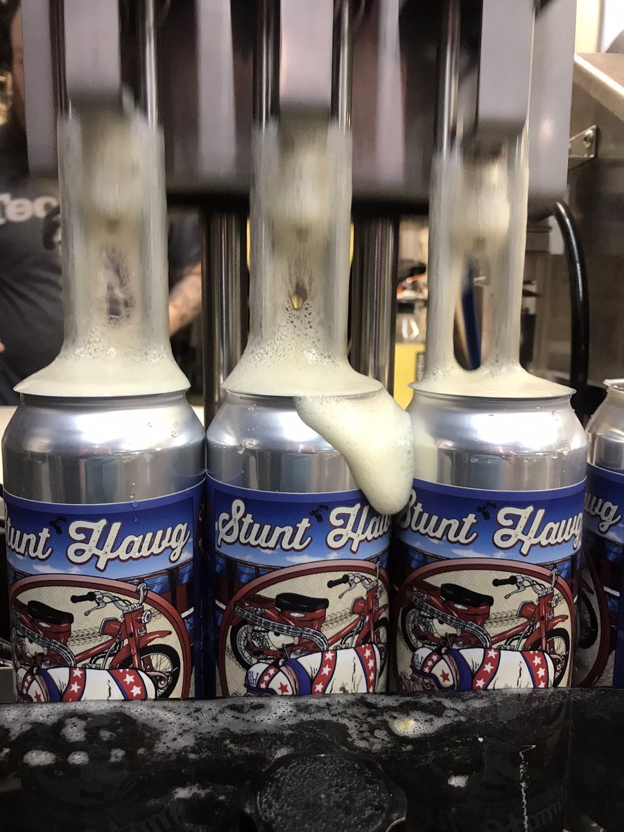 ChestnutBrews's tweet image. 🐷 🇺🇸 🐖 🍺 🏍 

Stunt Hawg Hazy IPA is BACK!! 

Taproom open Weds-Sat 4-9P.  Phoenix Bakery 🍕 at the NICE SLICE PRICE of $3 😋 🍻 

#wvcraftbeer #morgantownwv #wvbeer