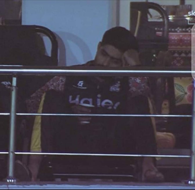 Lambi hai gam ki sham magar sham Hi to hai🥲
#PSL08
#BabarAzam𓃵