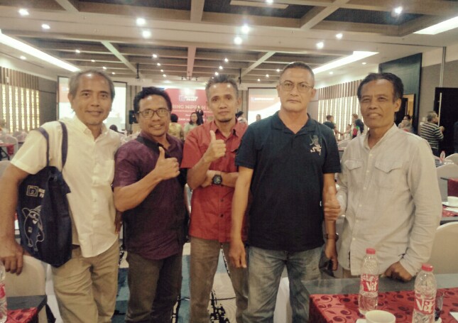 eFKarchitect_FK's tweet photo. Our FRIDAY Night, 
Gathering NIPPON PAINT Bersama INKINDO Dan IAI Provinsi BALI, 
Sosialisasi dan Update Informasi PRODUCT KNOWLEDGE MATERIAL NIPPON PAINT, 
What's A Night...!!! 

#architect
#architectbali
#architectlife
#nipponpaint
#iaibali
#inkindobali https://t.co/kxDr2yjA1m