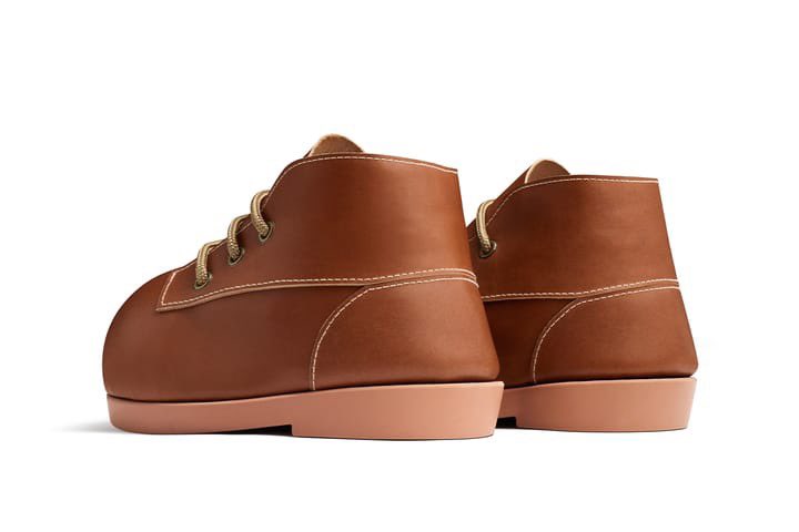 StreetFashion01's tweet photo. Red wing and Nintendo have teamed up to bring Super Mario’s Shoes To Life (2023) https://t.co/0yqFdXnpqf