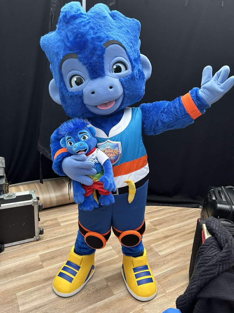 George is quite excited its opening night!! @haven  even more happy with his teddy of himself too! #myhavendays #havenholidays #skegness