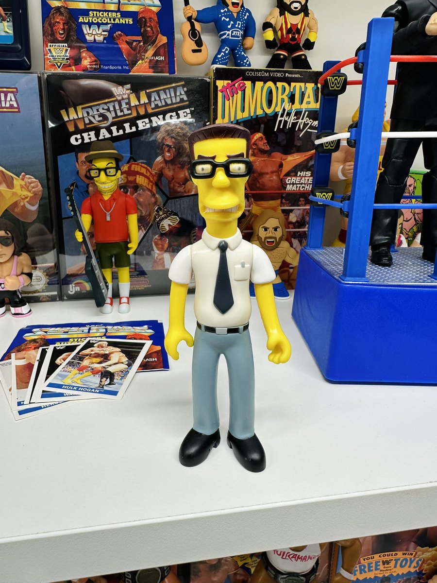 figvault's tweet photo. Finally found Frank Grimes at a great price! #thesimpsons #simpsons #frankgrimes #playmates #neca #wos #worldofspringfield #bart #homer #toy #toys #actionfigures #actionfigure #nostalgia #90s #tv #television #figlife #figvault https://t.co/X0HsUavczj