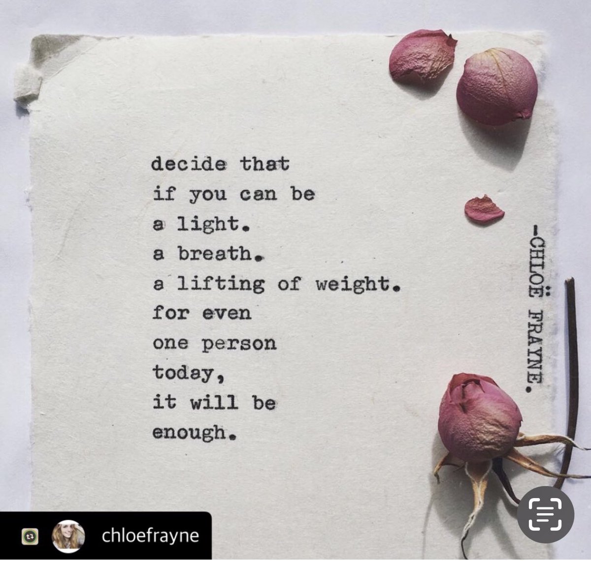 TheNiniD's tweet photo. Be the light 🥀 #Repost @chloefrayne_ https://t.co/9lx8IR5MgV