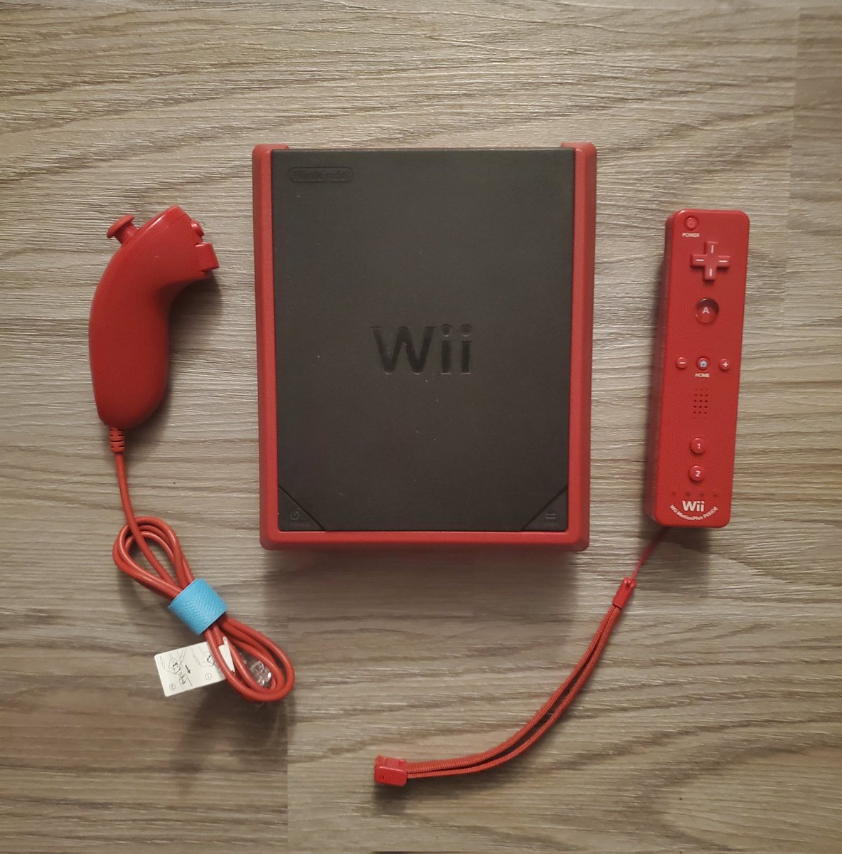 MouraBros's tweet photo. Funtastic Friday
Mini Wii
#funtasticfriday #Nintendo #nintendowii #wii #miniwii #redwii #wiimote #wiiremote #wiinunchuck https://t.co/csmNmxUAXG