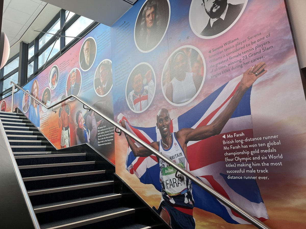 hdwrapsuk's tweet photo. Today’s amazing install. 

What a transformation for this school. Our designers have smashed this one out of the park!  💜

Email today for your quotation or to arrange a no obligation site visit: sales@hdwrapsuk.co.uk

#hdwrapsuk #hdwraps #schoolwallart #schoolwallwraps https://t.co/IcU9r3pkIg