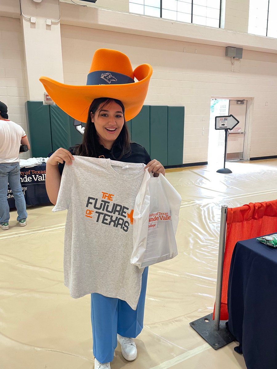 Thank you to everyone who joined us yesterday at our Edinburg Grad Fair! Brownsville Grad Fair will be Thursday, March 23rd. Don’t miss out on the opportunity to talk to faculty and learn more about funding opportunities. Register today: bit.ly/3YWuB3O