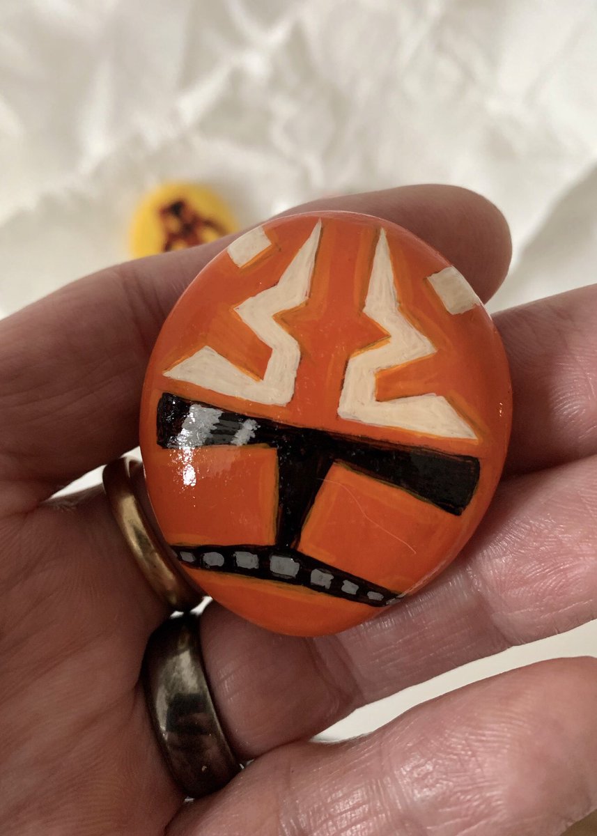 sw_rox's tweet photo. Another day, another rock drop. This time we stopped by our favorite Parisian comic store, @AlbumComics, and left the Ahsoka Trooper. Can’t wait to see if someone lets us know they found it 🧡🤍🧡 

#StarWars #CloneWars #Ahsoka @HerUniverse @deebradleybaker https://t.co/CvS525YiQy