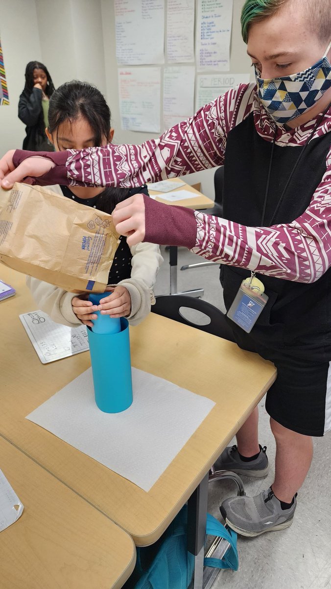 Lisa Smith tweet media