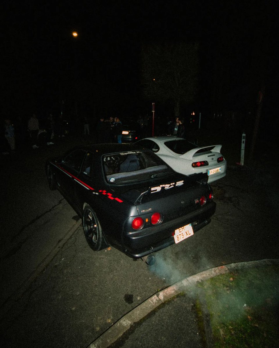 JDMvibes_'s tweet photo. Friday Night 🇯🇵 https://t.co/QtZZuwpAep