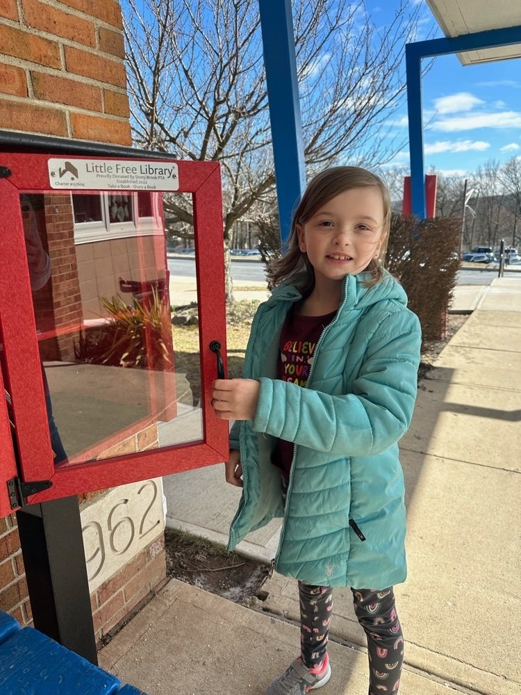 StonyBrookElem's tweet photo. Today was our last day of Read Across Stony Brook. After hearing a riddle every morning this week, students finally got the answer. Our Little Library is now open! Come check it out! Remember, if you take a book, leave a book. 😊 https://t.co/3niDk79NbH