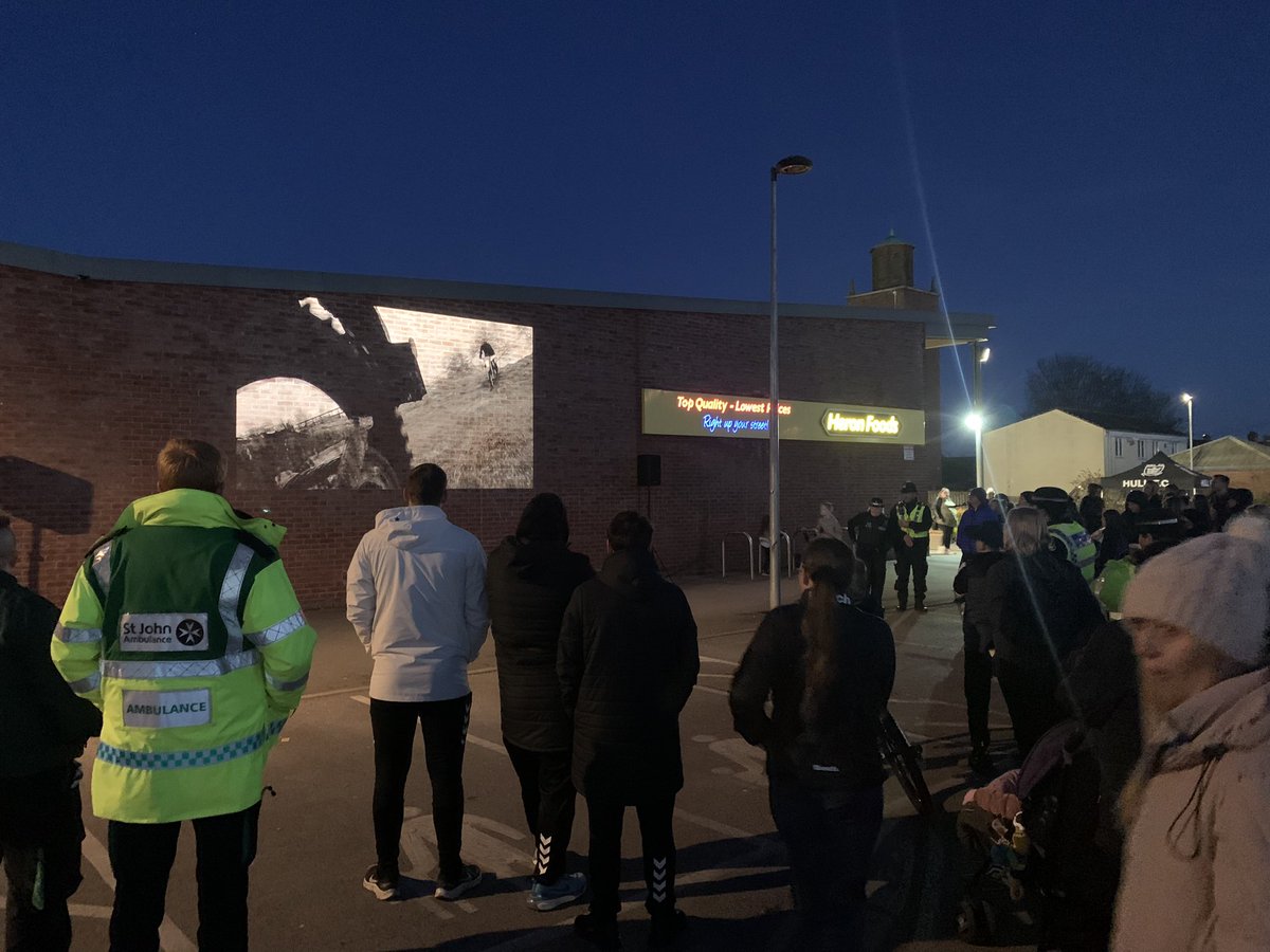 HumbersideFire's tweet photo. The first ever public showing of ‘The Left Behind’ has begun at Ellerburn Avenue shops. A real community spirit with @Humberbeat @HumberRoads @Hullccnews @eskimediauk Lots to see, lots to do, lots to eat! See you soon! #TheLeftBehind https://t.co/nshxBuILv8
