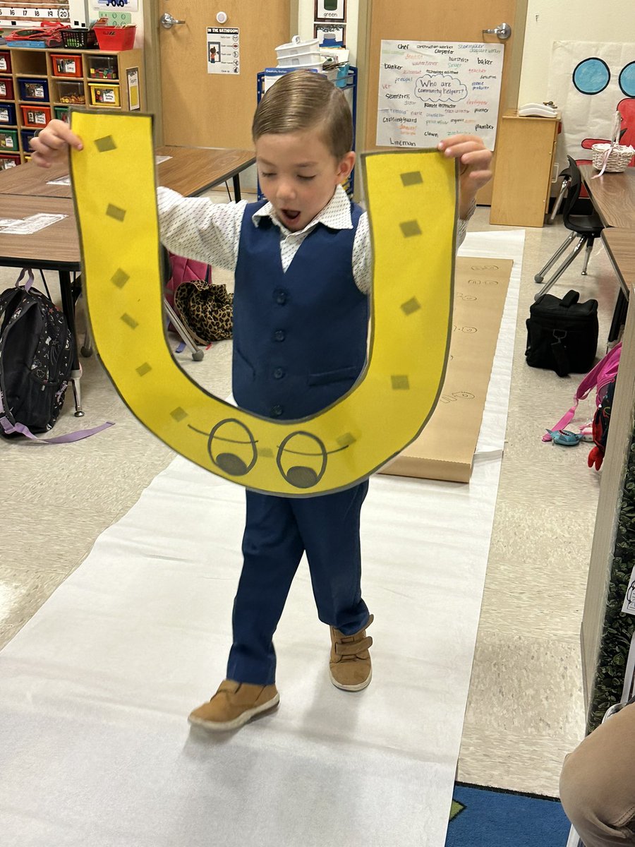 ClearElementary's tweet photo. Who’s ready for a wedding?!? Honored to attend the vow exchange of Q and U. #togetherforever @JLuftop @ComalCurriculum @DrChapmanCISD @KristaMoffatt #AllIn https://t.co/WhRrSEfGio