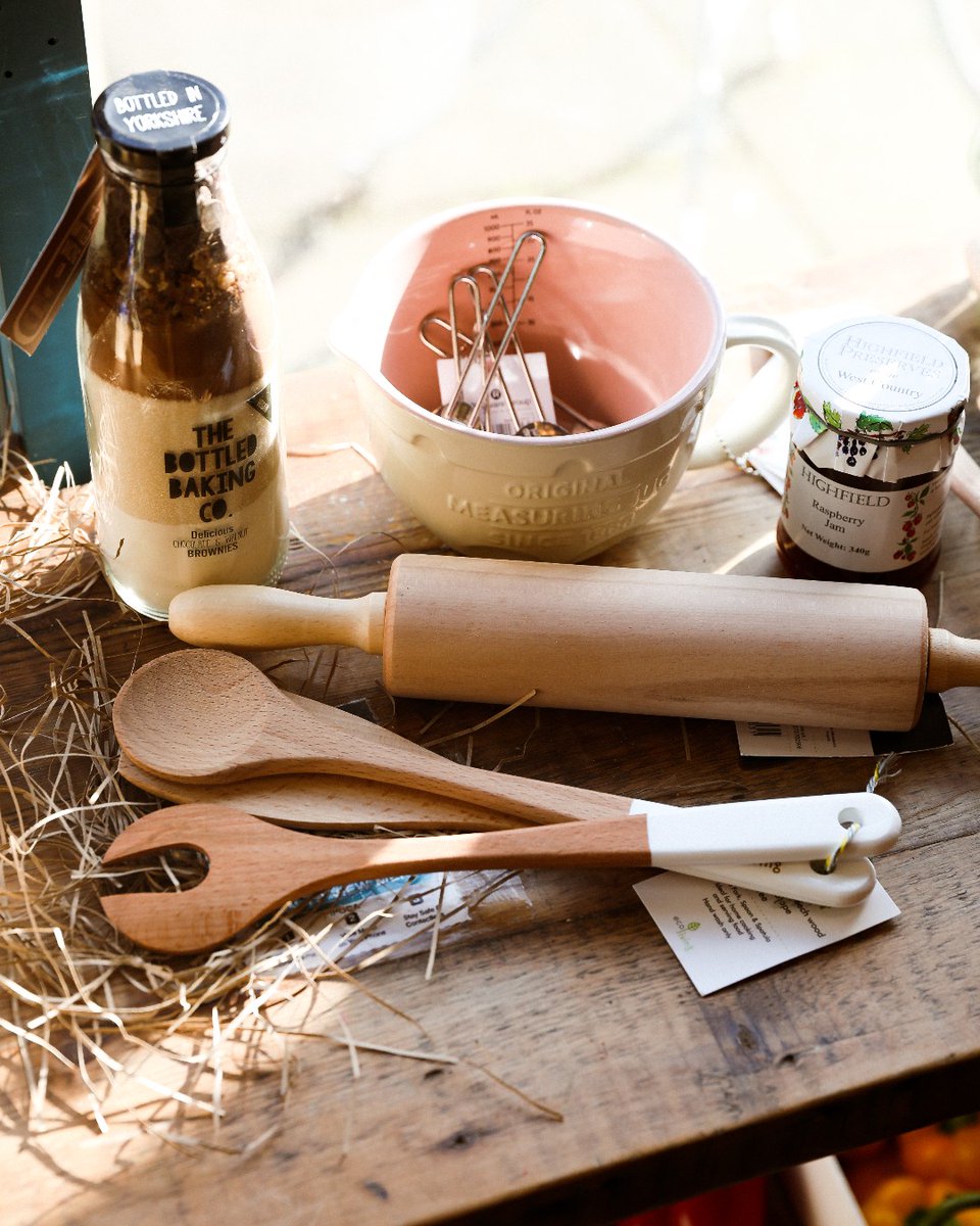 Nothing quite compares to the smell of fresh, homemade, baked goods so why not bake something to share with your loved ones this Mother's day? ❤️

bit.ly/2RiMhIO