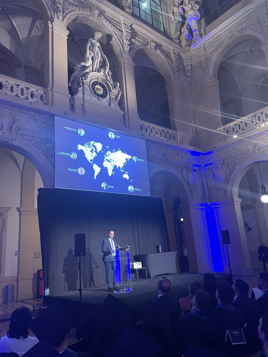 Une pensée pour nos étudiants qui sont en VIE à l’étranger #RDDHYBRIA