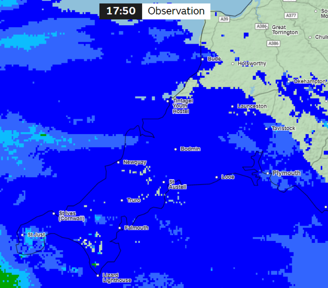 DavidstowInfo's tweet image. Evenin' @Netweather &amp;amp; @metoffice,

I've just got back from my habitual bike ride across #Davidstow Moor &amp;amp; I'm happy to report that I returned bone dry. There wasn't even any mist around Brown Willy.

So how to explain these rain radar images from the start &amp;amp; middle of my ride?