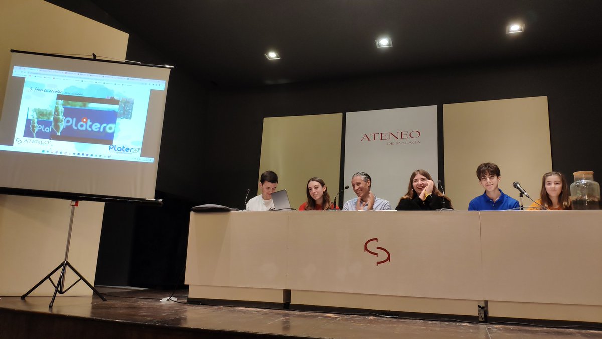 Francisco Fernández, profesor del <a href="/ColegioPlatero/">Platero Green School</a> nos comparte en el segundo encuentro innovación-acción junto a su alumnado el proceso hacia la sostenibilidad #ateneopuntoedu <a href="/ateneomalaga/">Ateneo de Málaga</a>