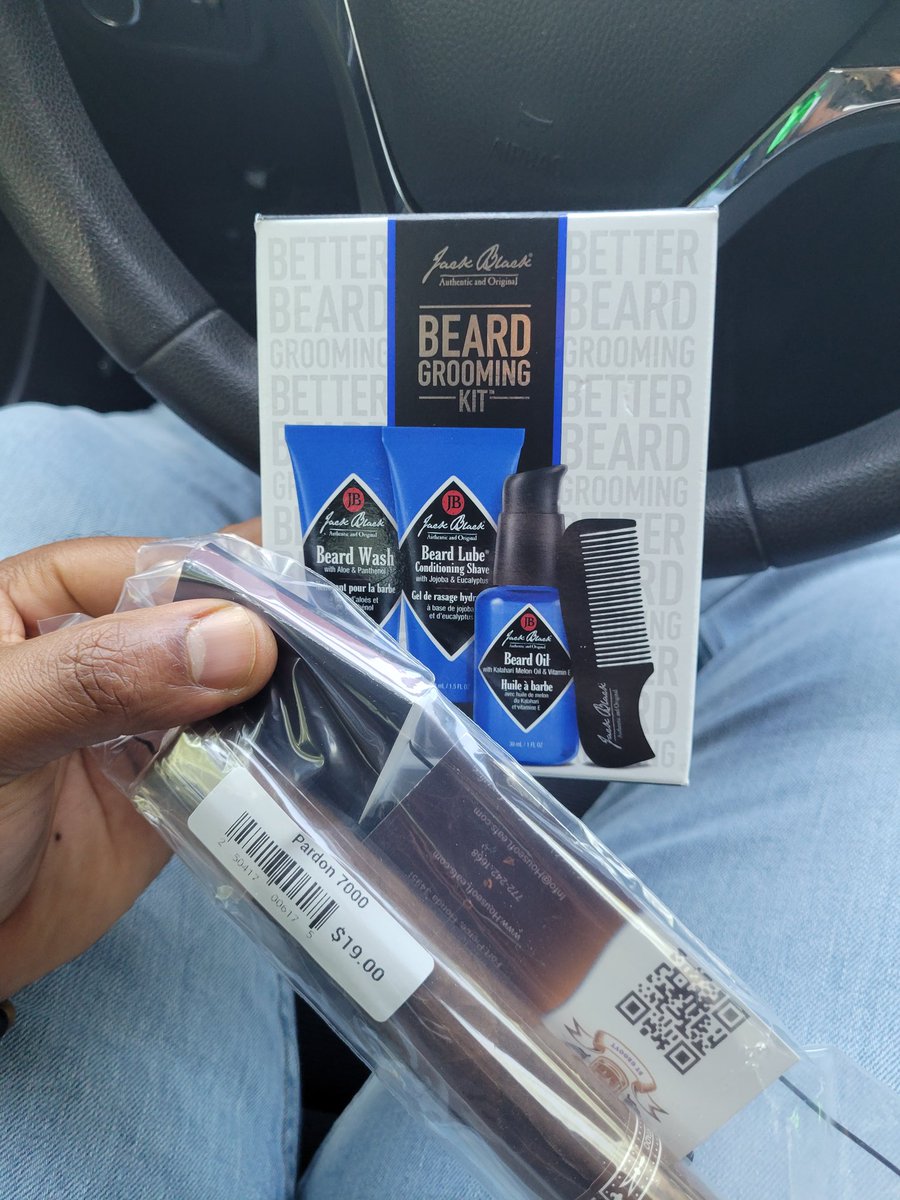 Usf_Alum89's tweet image. Never have I ever been gifted on the first date. This is effort this is a woman that's intentional 🤯💯👏🏾👏🏾👏🏾