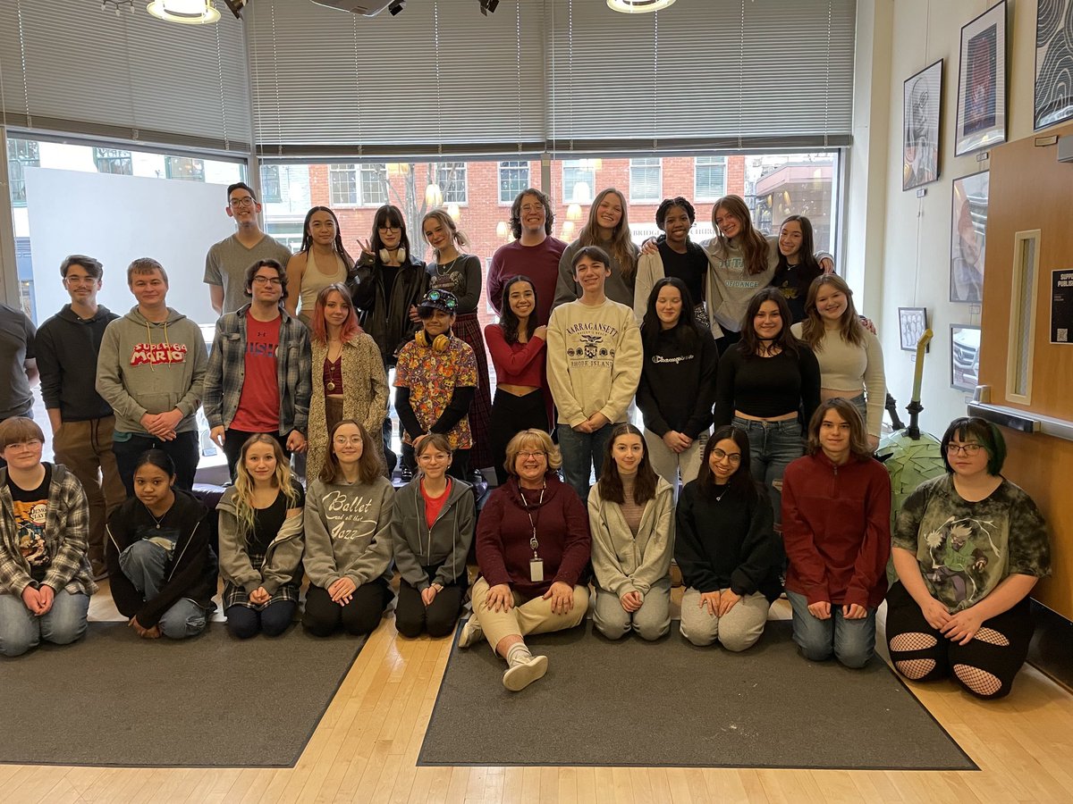 Ann Shilling (@mslibrariann) on Twitter photo My heart gathered in one place. A room filled with beautiful stories. BISFA Lit Lunch book clubs, spring 2023. <a href="/WCPS_LMS/">WCPS_LMS</a> <a href="/WCPS_BISFA/">WCPS BISFA</a> <a href="/DrKMcGee/">꧁•⊹٭𝙺𝚛𝚒𝚜 𝙼𝚌𝙶𝚎𝚎٭⊹•꧂ 📚🏖☮️</a> My heart gathered in one place. A room filled with beautiful stories. BISFA Lit Lunch book clubs, spring 2023. <a href="/WCPS_LMS/">WCPS_LMS</a> <a href="/WCPS_BISFA/">WCPS BISFA</a> <a href="/DrKMcGee/">꧁•⊹٭𝙺𝚛𝚒𝚜 𝙼𝚌𝙶𝚎𝚎٭⊹•꧂ 📚🏖☮️</a>