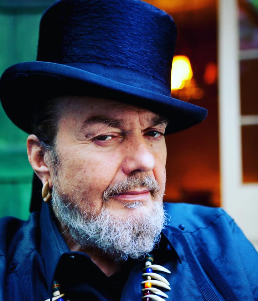 akadrjohn's tweet photo. #DrJohn #FlashbackFriday #InTheRightPlace 🎩 
📸: Michael Wilson https://t.co/tvtchNRaOP