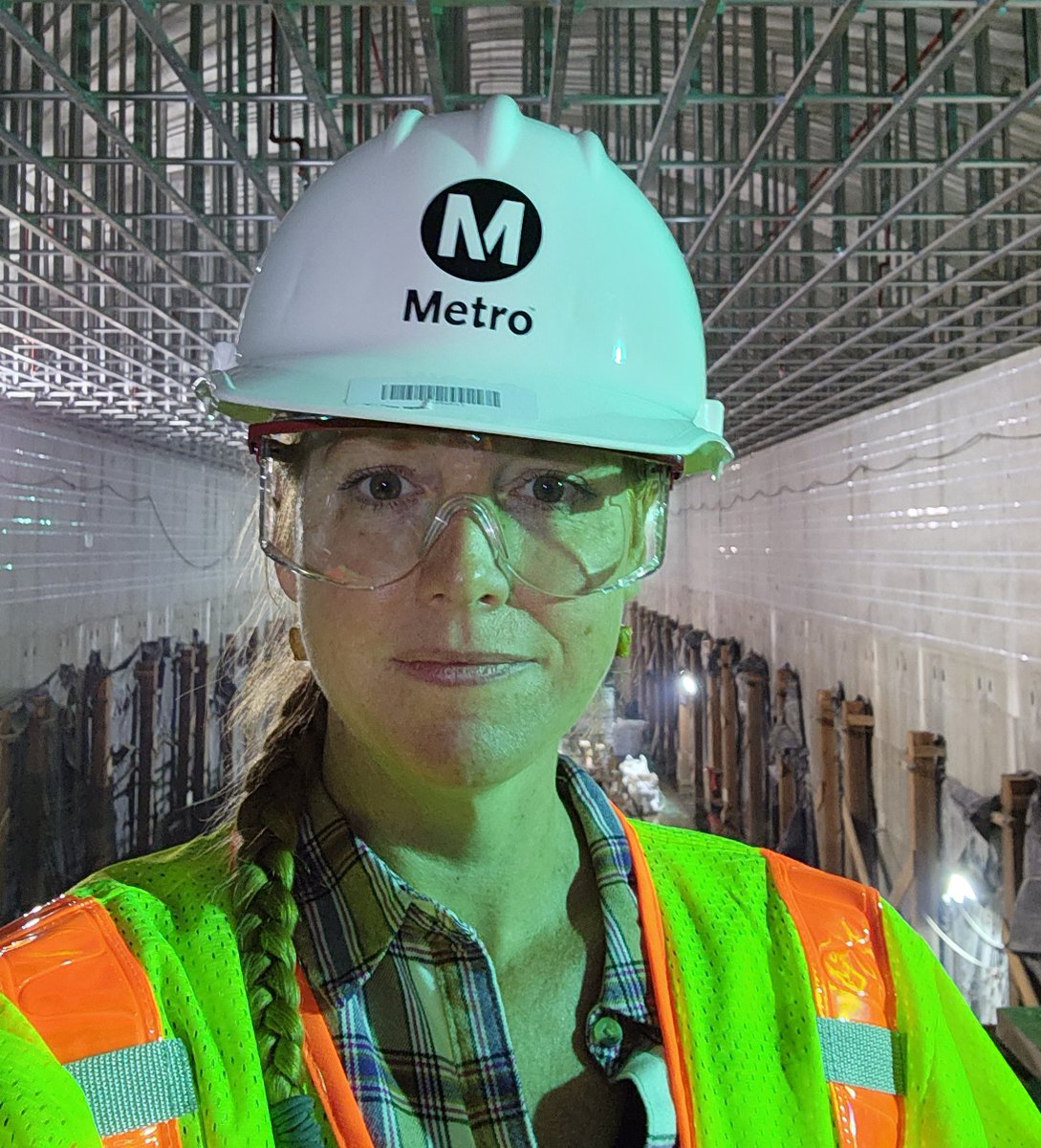Hello, I am Stephanie, and while I am not a contractor, I enjoy writing about construction and providing insight and support on Metro projects. #WomeninConstuctionWeek #WICWeek