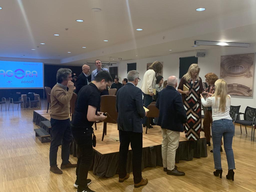 canaldiabetes's tweet photo. Finaliza el programa científico de la primera jornada de #agoradiabetes23, organizada por 
@SanofiES centranda en el empleo de #tecnología en la investigación clínica. Ahora es el momento de la creación de sinergias. Mañana más! https://t.co/6WXDrObPGK
