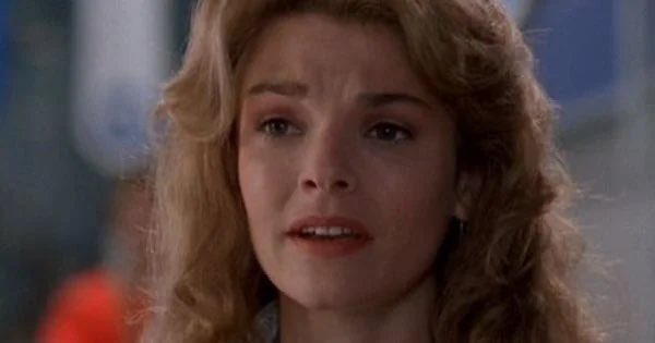 SvenTystnad's tweet image. Kathryn Erbe made a bold attempt at a Minnesota accent in Mighty Ducks 2. #PointsForEffort ✅💁‍♂️🔥