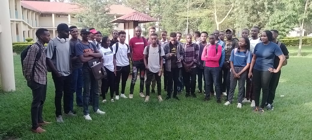MoriKeli's tweet image. Today we had a successful PHP session facilitated by @OluochIan.

A big thanks goes to @lily_macharia, @matano_imran, @NabwireTrizah, @Peninah80315273 and @D_Captainkenya 

#GDSCSSA #DevelopersStudentClub