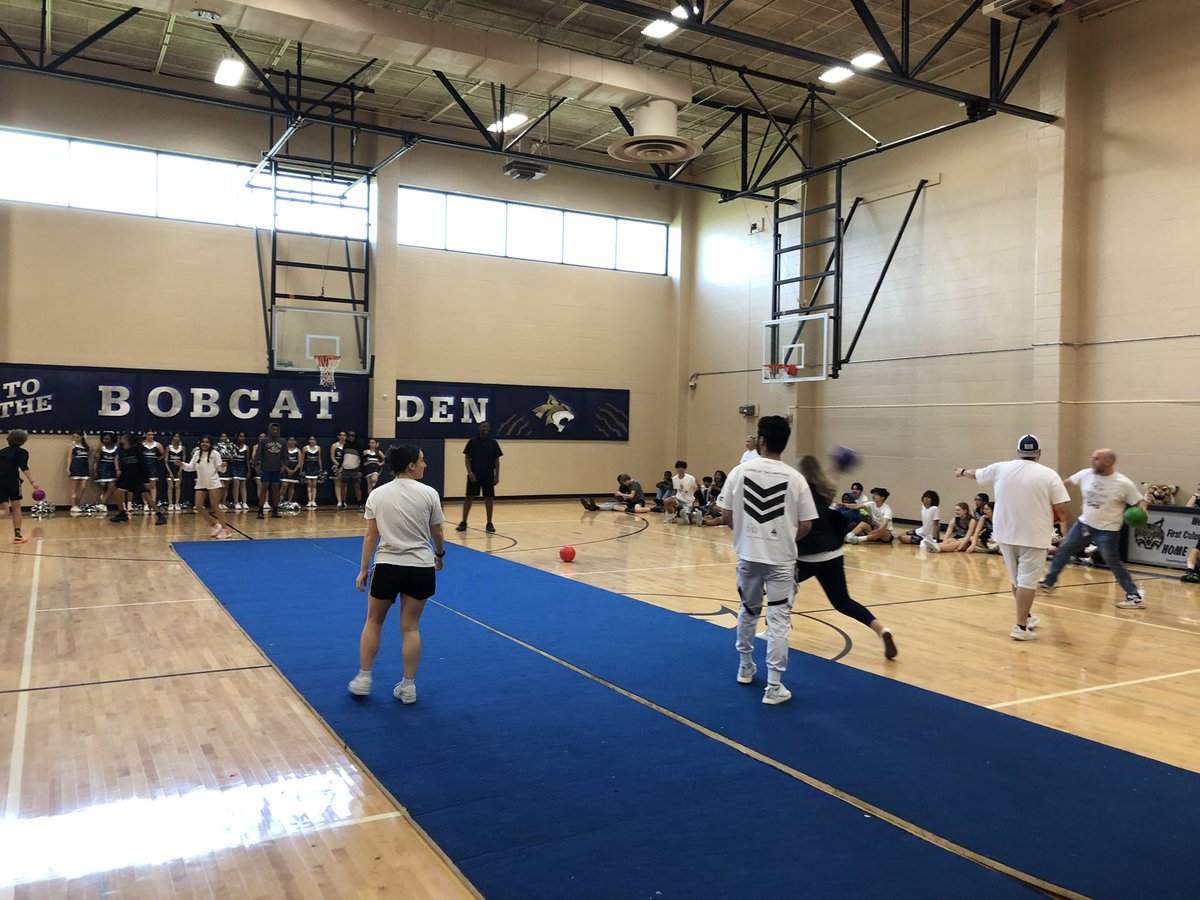 First Colony Middle School on Twitter "8th grade Pep Rally! Cheer