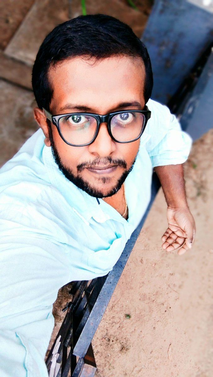 jaded_jaydee's tweet photo. #jaded #jaydee #jadedjaydee #jadedjaydeeSTUDIO #jade #scorpio #scorpion #scorpions #dream #pipedreams #minivlog #mindset #colorful #dreams #selfie #photography #photoshoot #photooftheday #instagood #instagram #instalike #mangalore #mangalorediaries #daydreamer #poetry #poem #like https://t.co/e1rEJz01vy
