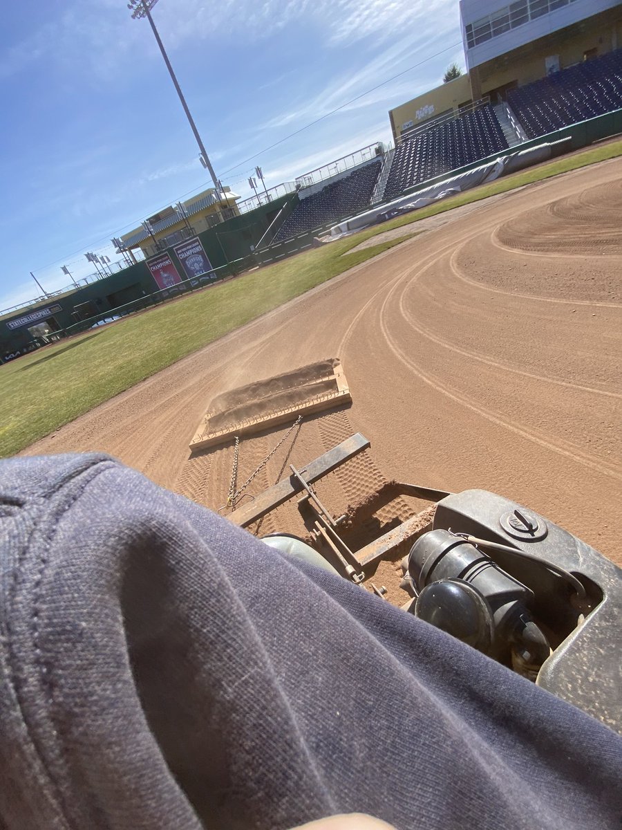 Nick Lyons tweet media