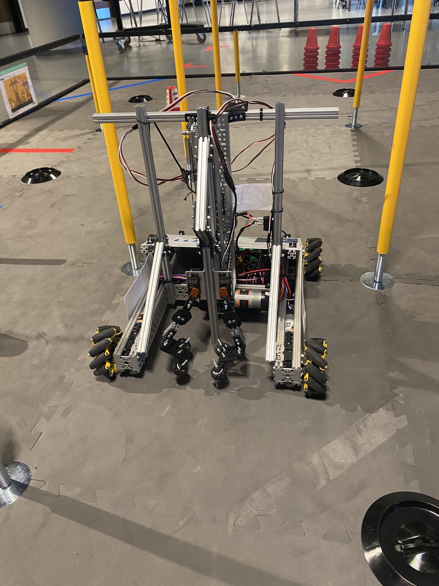 fslict's tweet image. Some more  pics from today and also a massive thanks to our @FSLnews robotics team sponsors without whom we simply would not have had a robot @automatedintel, @KainosSoftware and @arm.