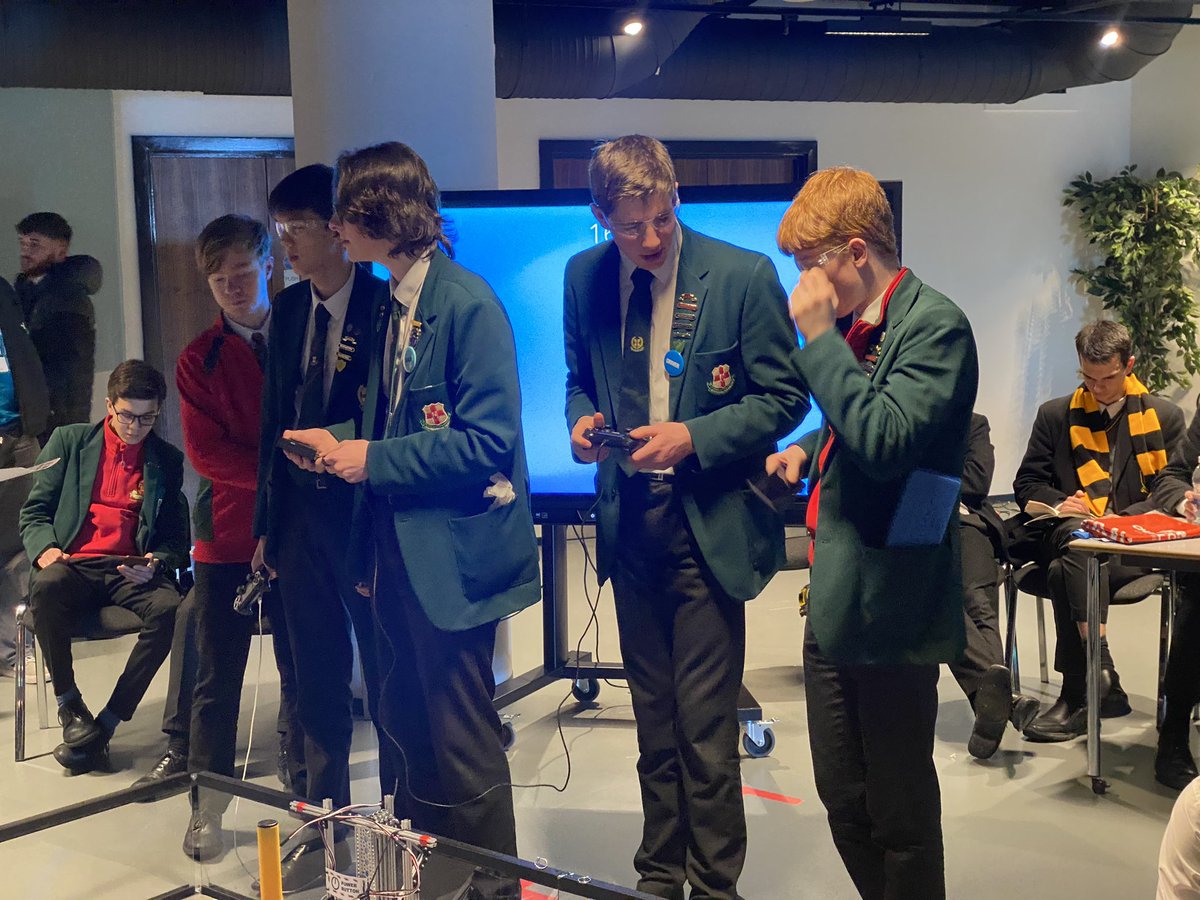 fslict's tweet image. Some more  pics from today and also a massive thanks to our @FSLnews robotics team sponsors without whom we simply would not have had a robot @automatedintel, @KainosSoftware and @arm.