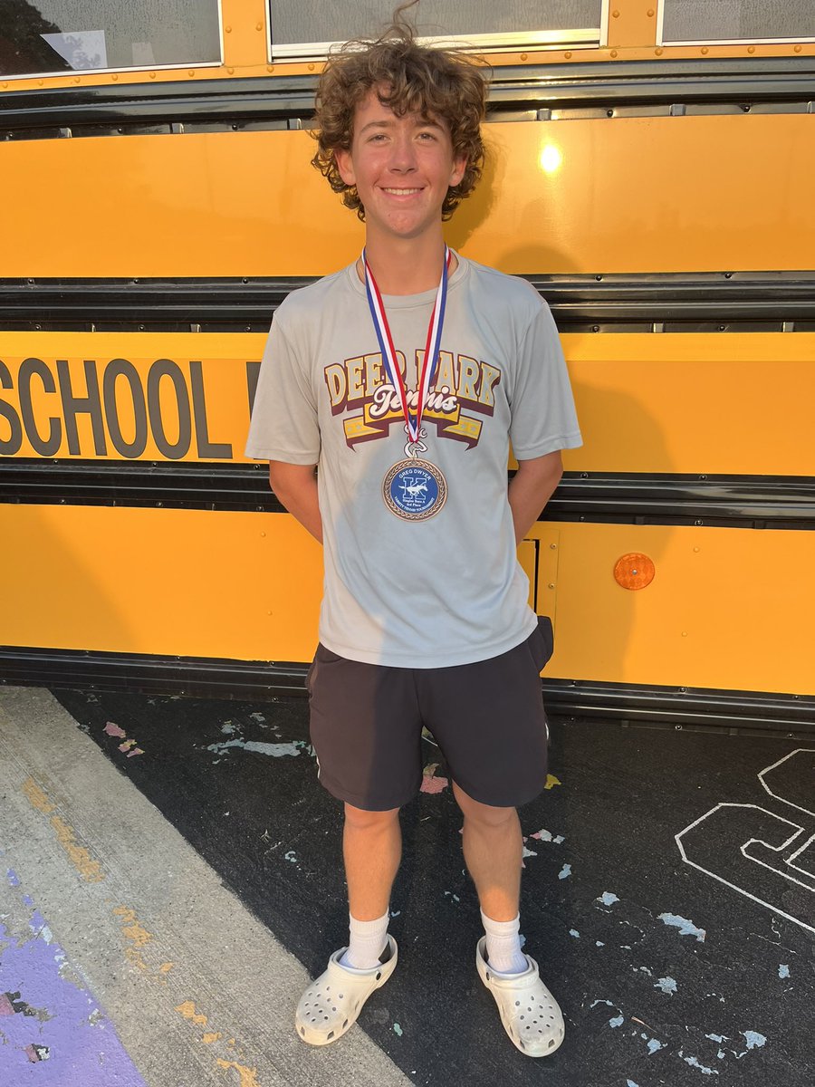 DPISD_Tennis's tweet image. Congratulations to these players for earning 🥉 at the Greg Dwyer Varsity Tennis Tournament!  Jake R. in A singles, Jackie/Jordan in A Doubles, Kennedy/Hannalee in B Doubles, and Melanie in B Singles.  🦌 🎾 @Coachtheim @CoachLadner13 @DPISD_South
