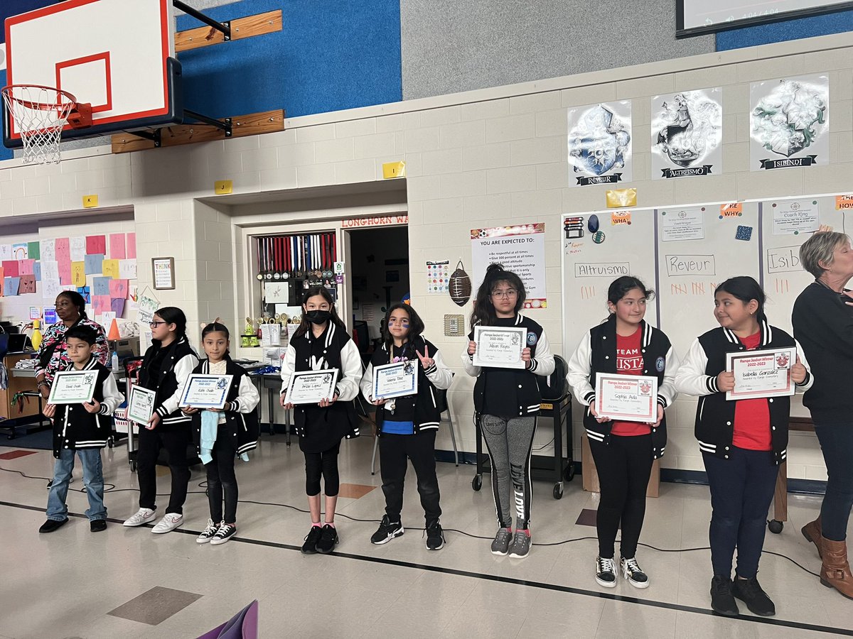 RangeElementary's tweet image. And the winner is…. REVEUR!🐺 Let’s go Wolf Pack! Congratulations to the winning house, jacket winners and Star Teachers! What a great way to end the week! @mesquiteisdtx @ronclarkacademy @RonClark88