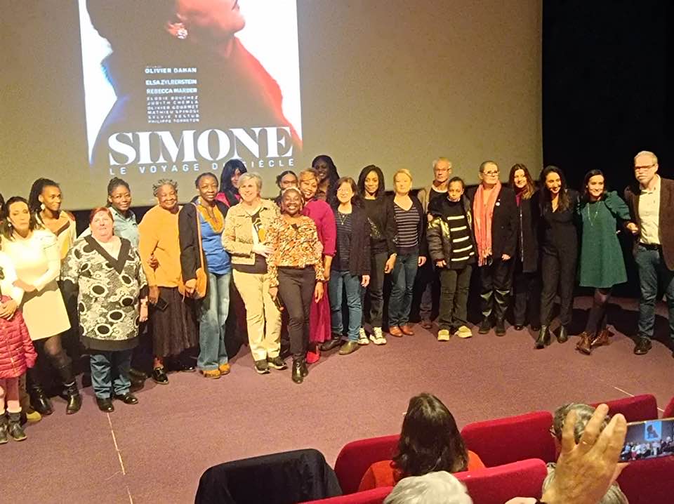 FemDem_Nord's tweet photo. Un grand merci à @NathalieLebas, Conseillère Régionale #HautsdeFrance, pour sa présence et son soutien.
Bravo aux #FemmesDémocrates du Nord pour leur engagement en faveur des #DroitsdesFemmes et de l'égalité entre les femmes et les hommes. #AvecSimoneVeil #AvecElles https://t.co/bxBqd7RCdc