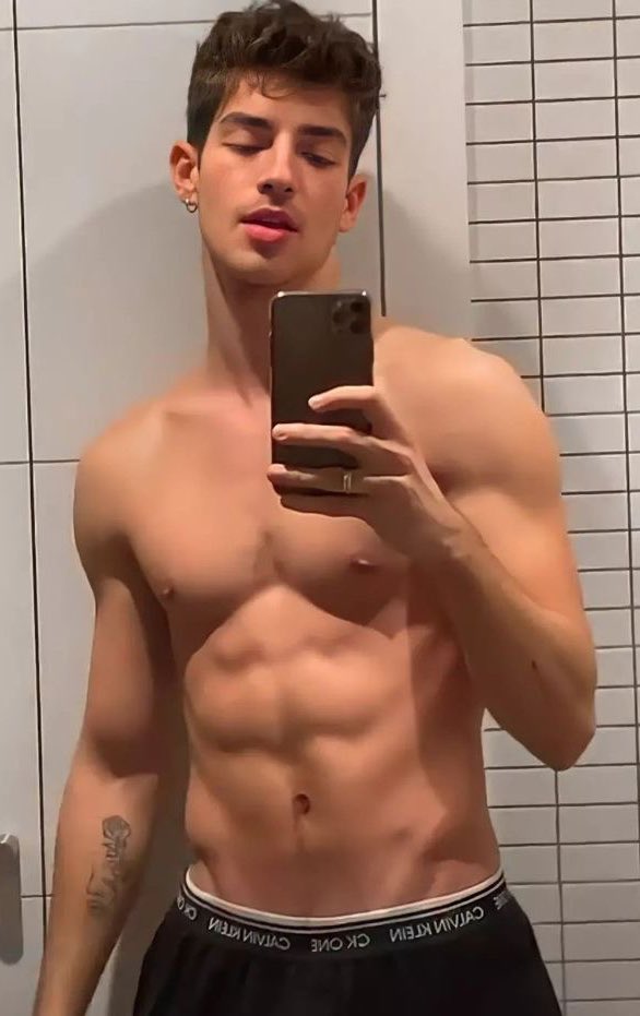 Mis Famosos Favoritos 🔥 on Twitter: 