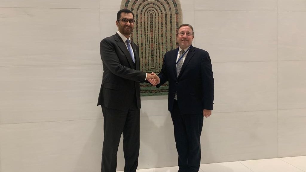 A great pleasure to meet w HE Dr. Sultan Al Jaber, President-designate of @COP28_UAE.

I affirmed @UNDP's support to #UAE hosting climate #COP28 @UNFCCC in Nov 2023. We discussed supporting countries enhance their #NDCs & increase #ClimateAmbition to achieve the #ParisAgreement